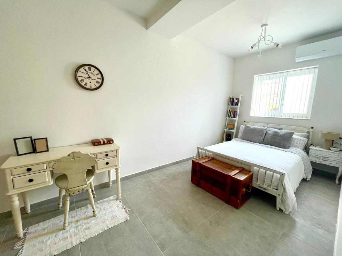 Ta Phyllis - Apartments & Villas With Sunset & Sea Views غاينسييليم المظهر الخارجي الصورة